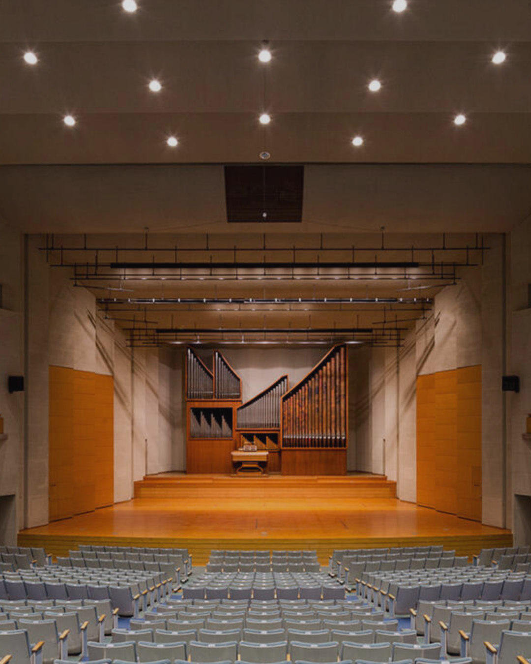 17.07 - Musashino - Civic Cultural Hall