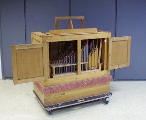 orgue_en_coffre_delhummeau.jpg